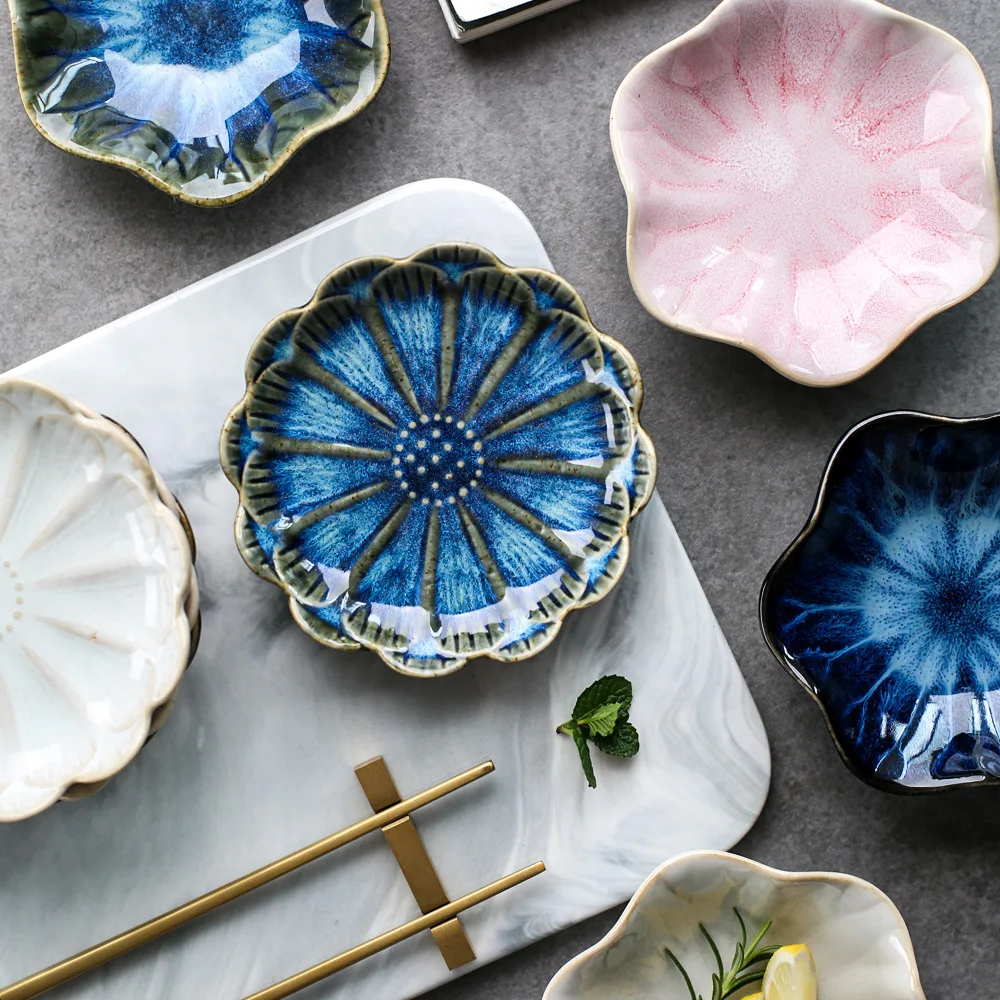 

Japanese Style Love Petal Ceramic Dish Flavor Dish Seasoning Dish Dipping Dish Side Dish Pickle Mustard Household Ceramic Dish