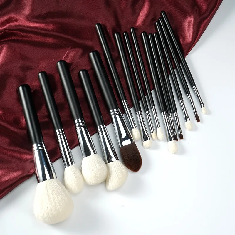 Профессиональные кисти для макияжа ручной работы натуральный козий конский