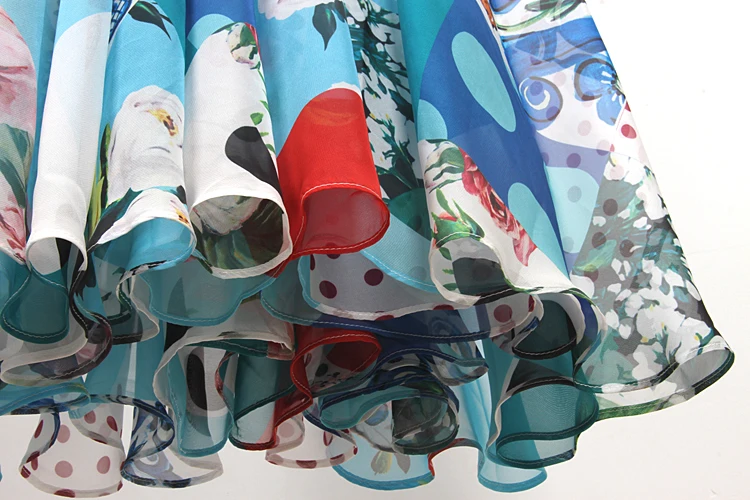 Женское шифоновое платье-миди с бантом на воротнике трапециевидного силуэта -