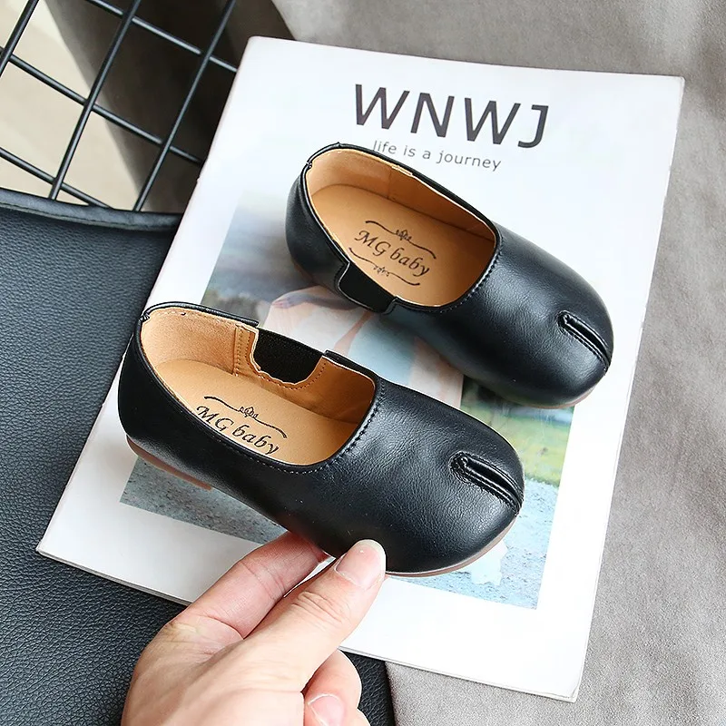 Детская обувь новинка модная корейская детская для девочек на весну и осень из