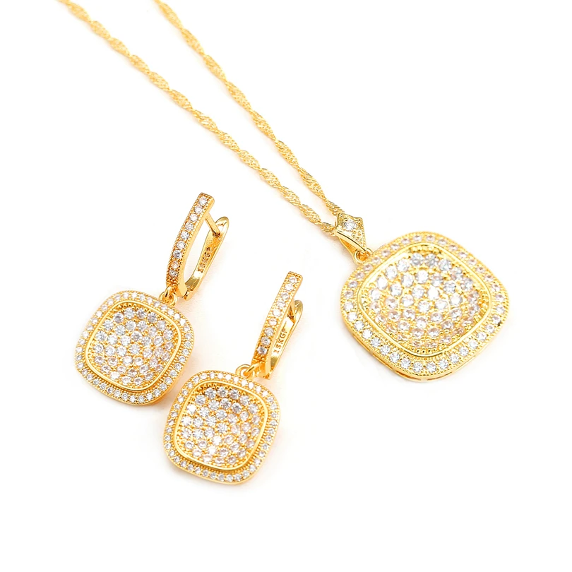 Модное роскошное ожерелье с квадратными подвесками для женщин золотым