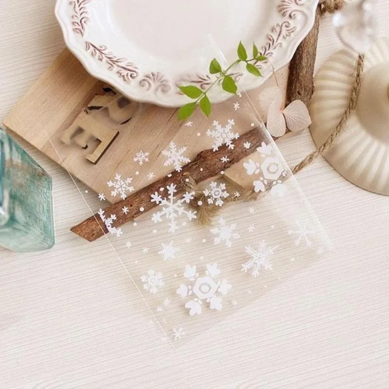 

100pcs Bags Plastic Snowflake Transparent Self-adhesive Biscuit Candy Snack Food Bag Diy Gift Packing Bag Christmas Bags Plastic