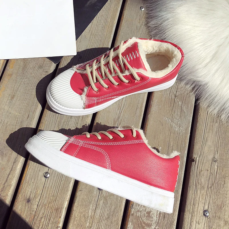 Новинка женские кроссовки суперзвезды зимние австралийские массажные дышащие