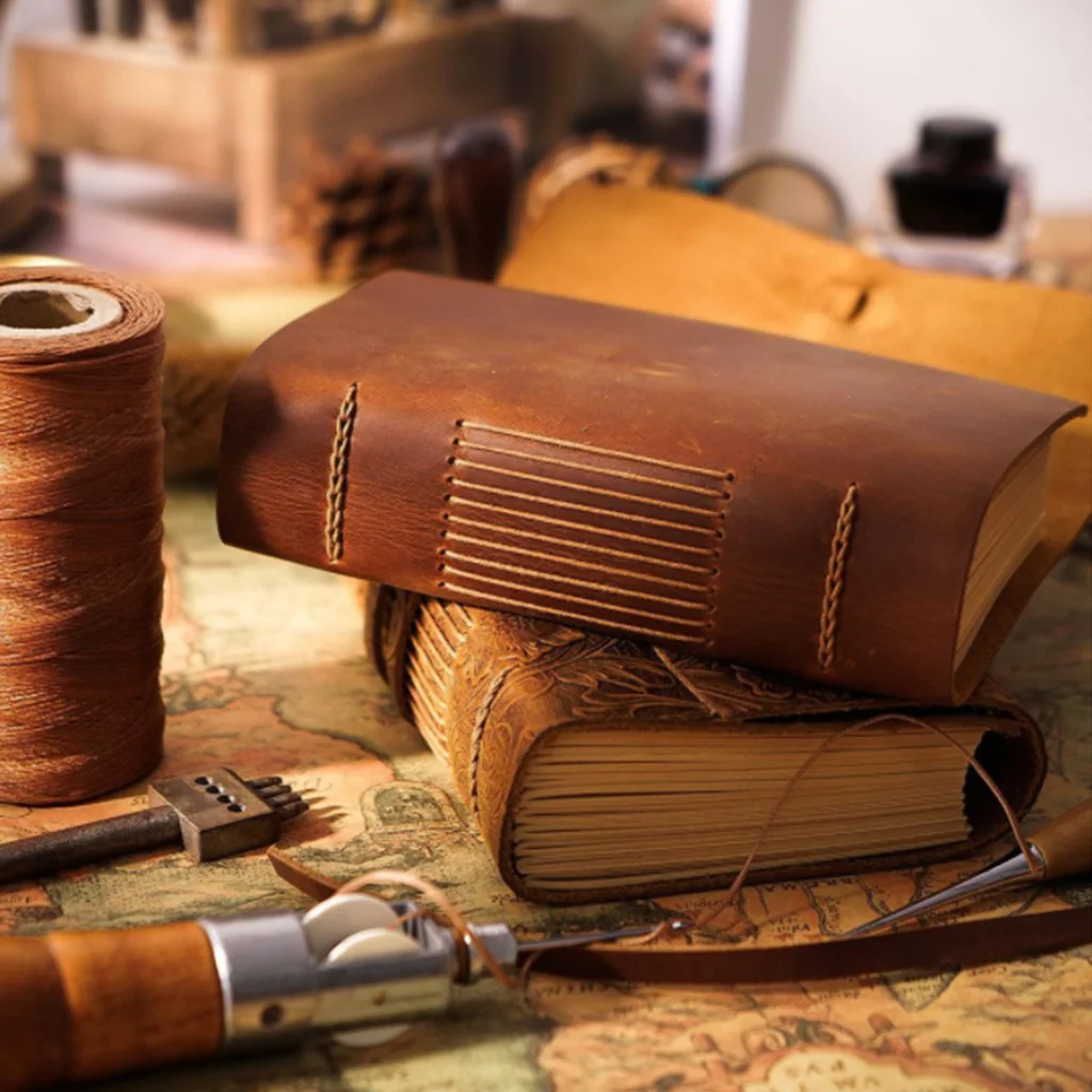 

Exquisite Retro Leather Notepad Notebook Antique Leather Diary Handmade Leather Bound Sketchbook Embossed Floral Cover