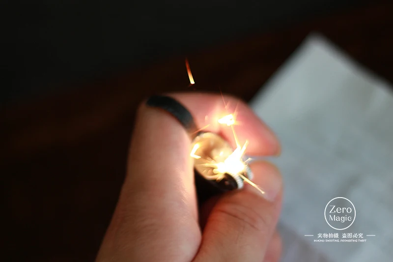 Finger Flasher Magic Trick металлическая вспышка зажигалка устройство (маленькая Artillery) Fire Prop