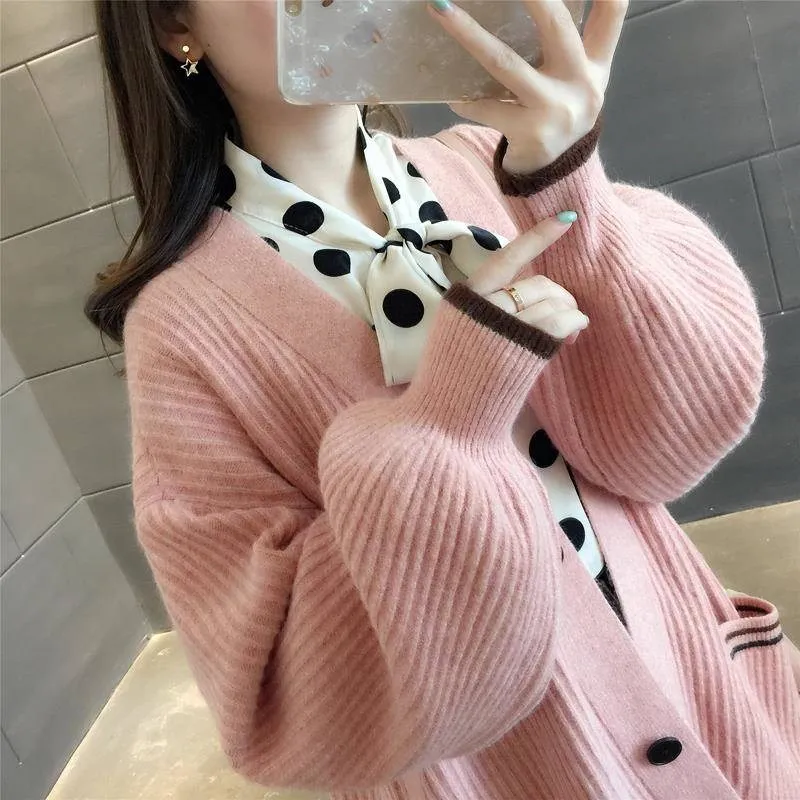 

Прочный фонарь с рукавами вязаные женские свитера и кардиган с v-образным вырезом на пуговицах Свободные Утепленные зимние новые женские эл...