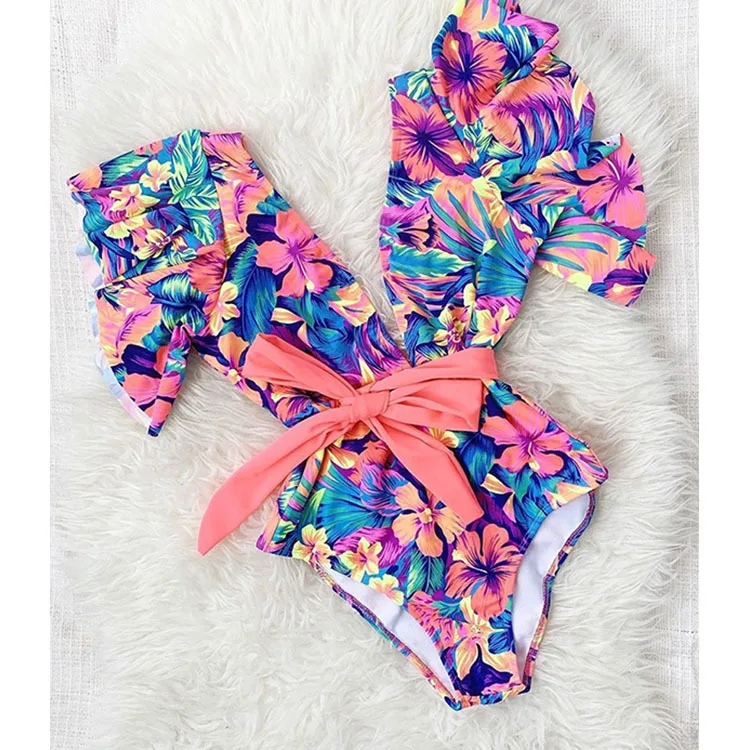 New One Piece Swimsuit Women Bikini Sexy Bathing Suit Plus Up Swimwear 2021 Jump V Neck Sleeve Cute Cupshe Swimming Summer Swim