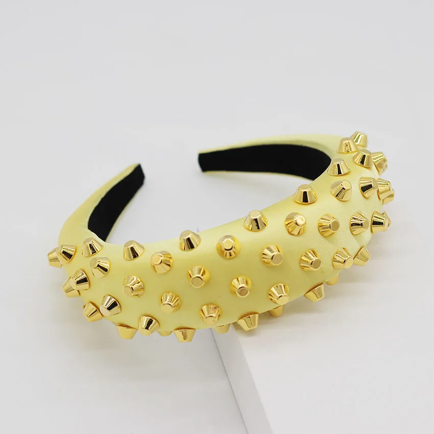 

Baroque Rivet Studs Headbands Thick Sponge Party Show Crowm Personality Catwalk Nightclub Hairbands Headdress Head Hoop
