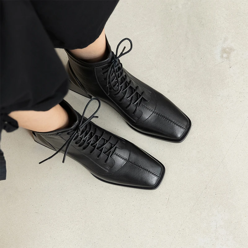 

HOT Women ankle boots natural leather modern boots 22-25cm Autumn and winter tooling boots shoes for women Square toe thin boots