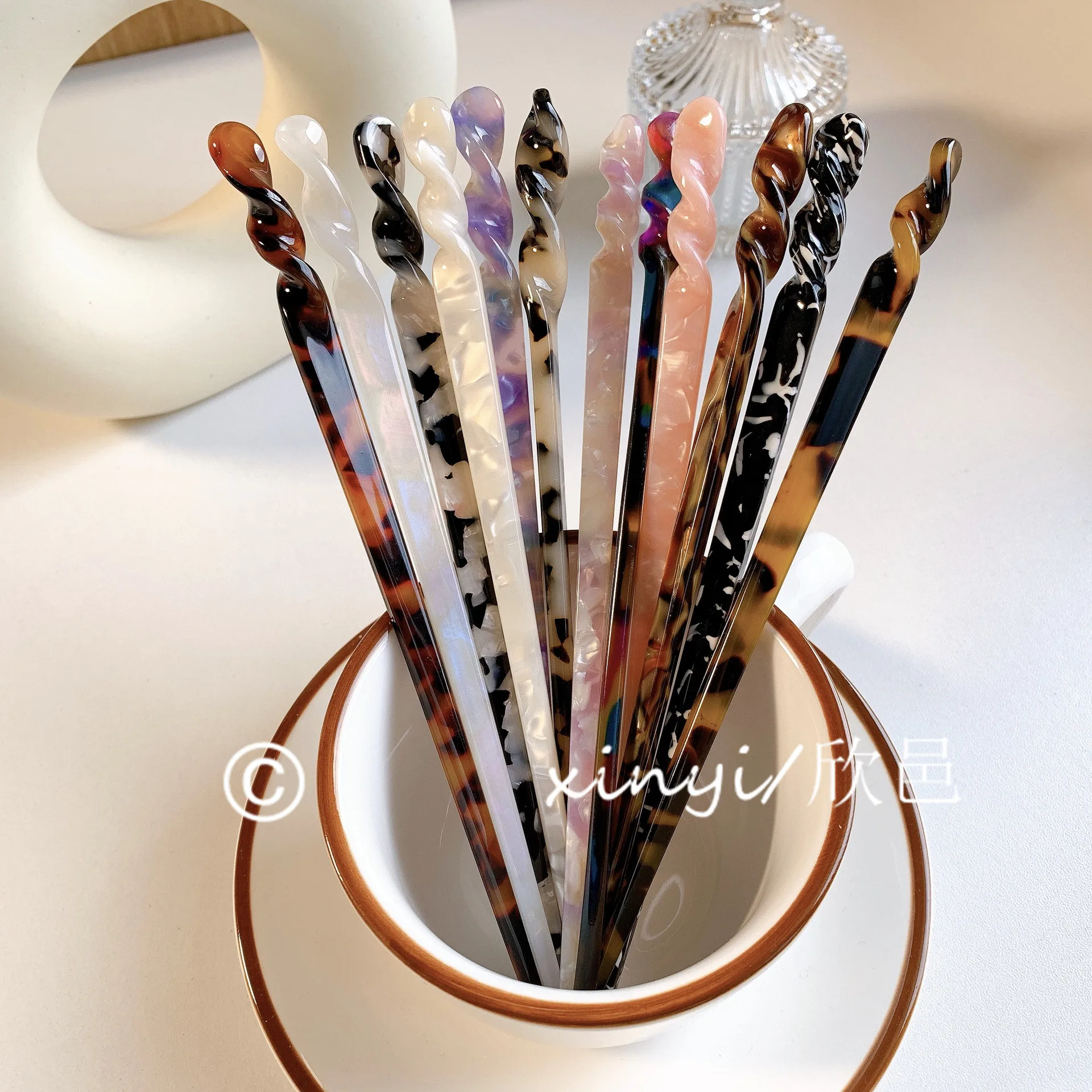 

1PCS Japanese Retro Style Broken Flower Acetic Acid Plate Hairpin Dish Girls Women's Hair Accessories Hairpin