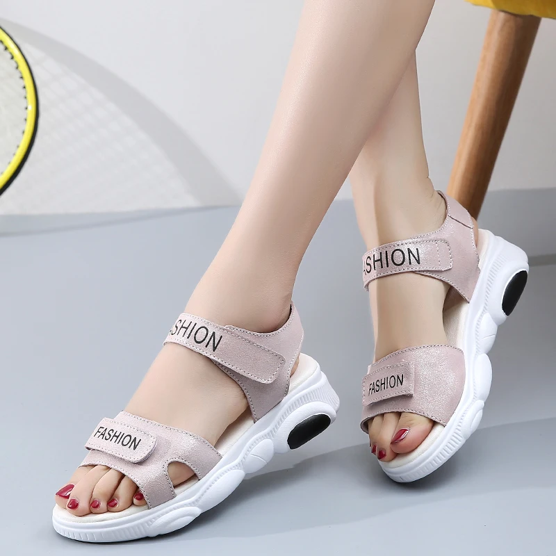 Светоотражающие женские сандалии из микрофибры роскошные летние кроссовки