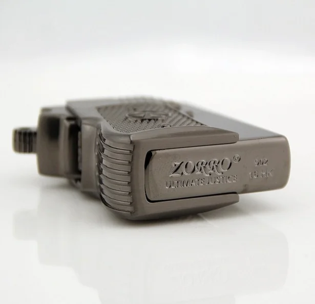 

Metal Kerosene Lighter Mens Gift Windproof Portable Cigarette Lighter Gadget