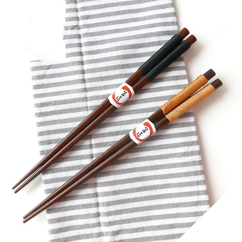 

1 Pair Chinese Style Wooden Chopsticks Non-Slip Household Kitchen Tool Reusable Cherry Blossom Sushi Hash Food Bar