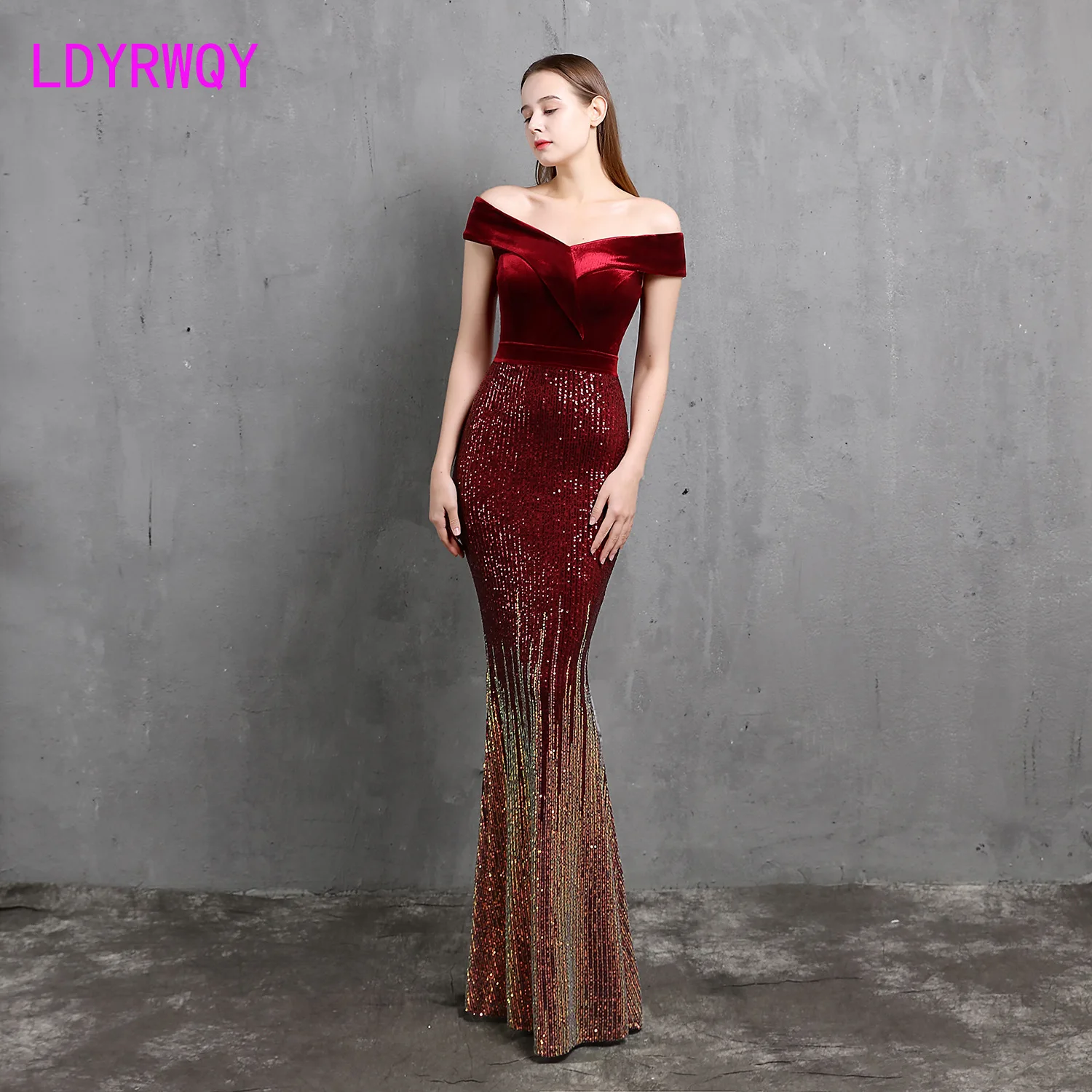

One shoulder fishtail feminine velvet dress Office Lady Polyester Zippers Solid Short Floor-Length