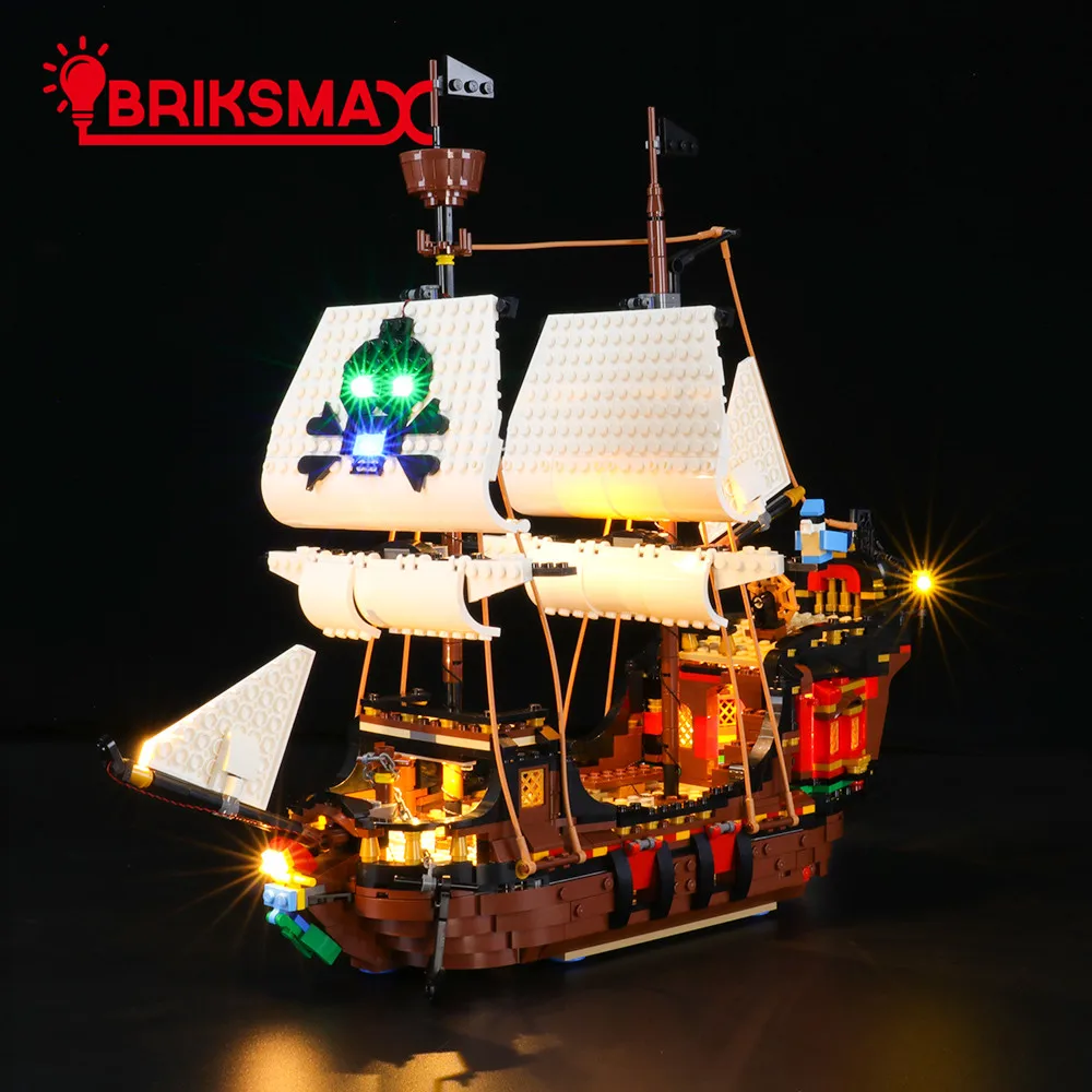 

Комплект светодисветильник BriksMax для пиратского корабля 31109