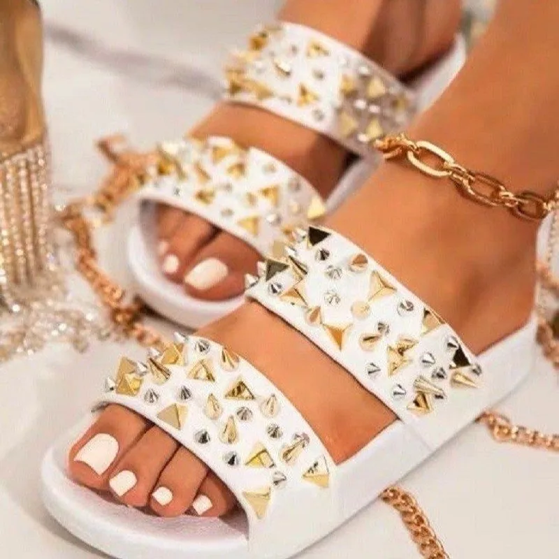 

Women 2021 Fashion Slippers shoes woman Ladies Slides Sandals Summer Rivet Slides Outdoor Female Slippers Flip Flops Flats Shoes
