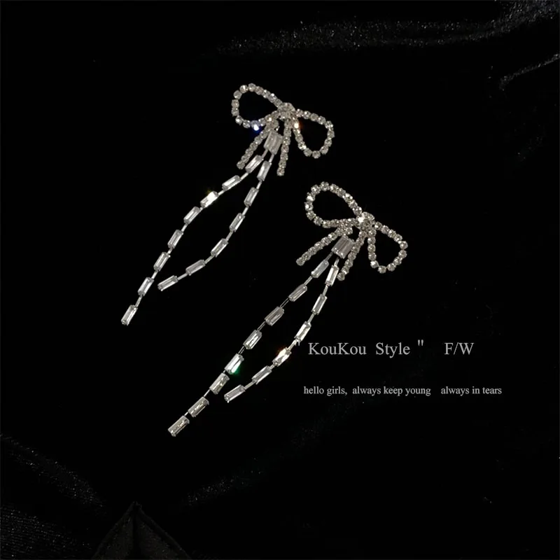 

Zircon Bow Earrings Female Light Luxury High Grade Sense Internet Famous Earrings Fairy Girl Mori Style Immortal