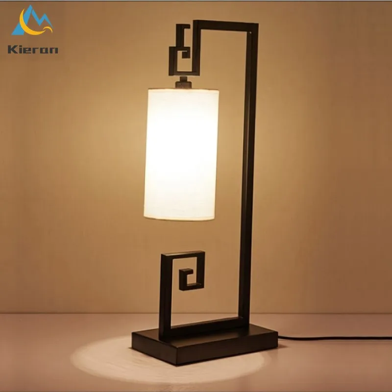 

Современный простой тканевый художественный светодиодный настольный светильник, лампы для спальни, гостиной, ресторана, кабинета, прикров...