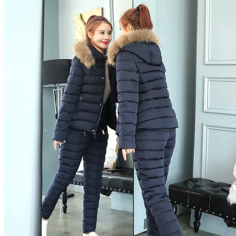 Синий Женский Зимний пуховый хлопковый костюм с курткой женский модный с капюшоном меховой воротник теплый 2 шт./компл. тонкий верхняя одежда брюки пальто плюс размер - Цвет: Синий