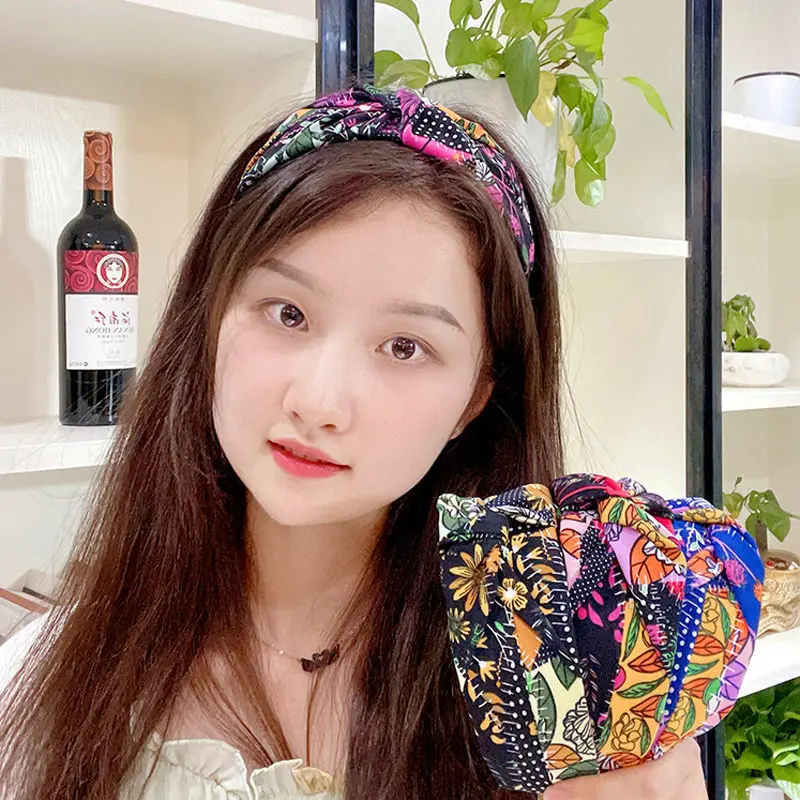 

Корейская версия тканевой повязки на голову с широкой каймой Женская модная внешняя одежда с галстуком-бабочкой