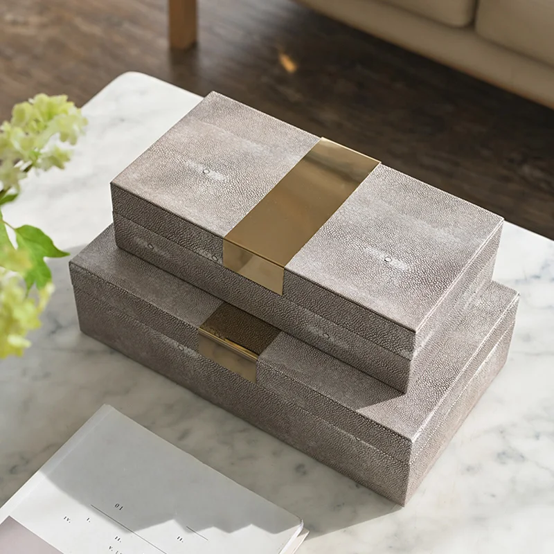 

Luxury Metal Piece Collage DecorBox Creative Dressing Table Pu Leather Jewelry Storage Box For Sales Office Soft Decor Ornaments