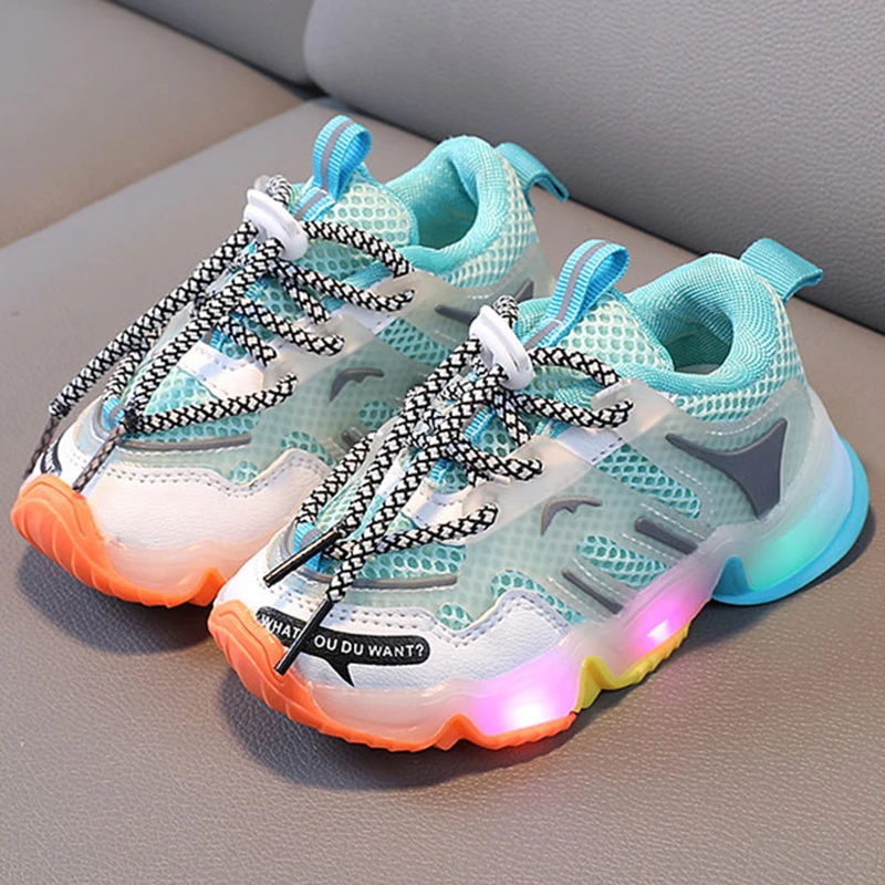 

Kids Casual Sneakers Glowing Shoes Children Baby Girls LED Light Luminous Running Sport Shoes Mesh Sneakers Soft Bottom Shoes
