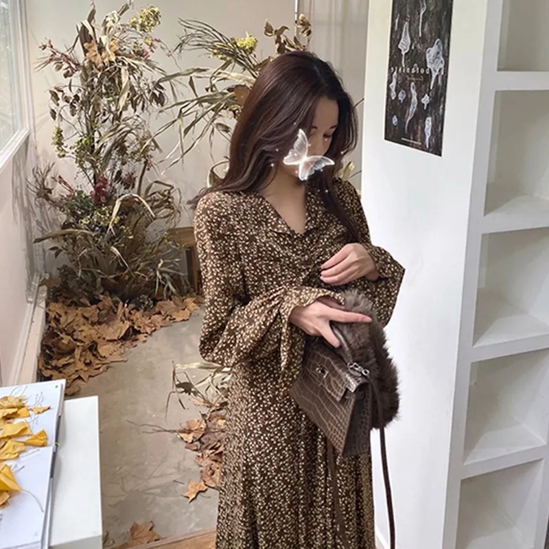 

Женские платья МАЗ