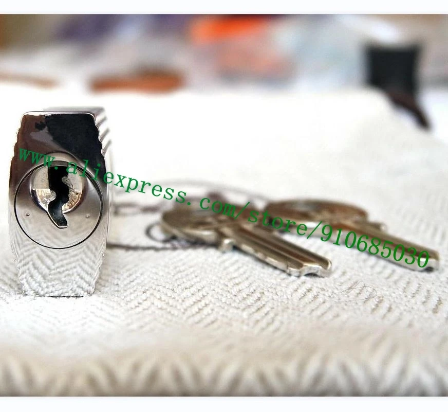 Top Quality Bag Parts 1 Lock 2 Key Polished Shine Silvery Padlock Replacement For Designer Handbag Stainless #161 162