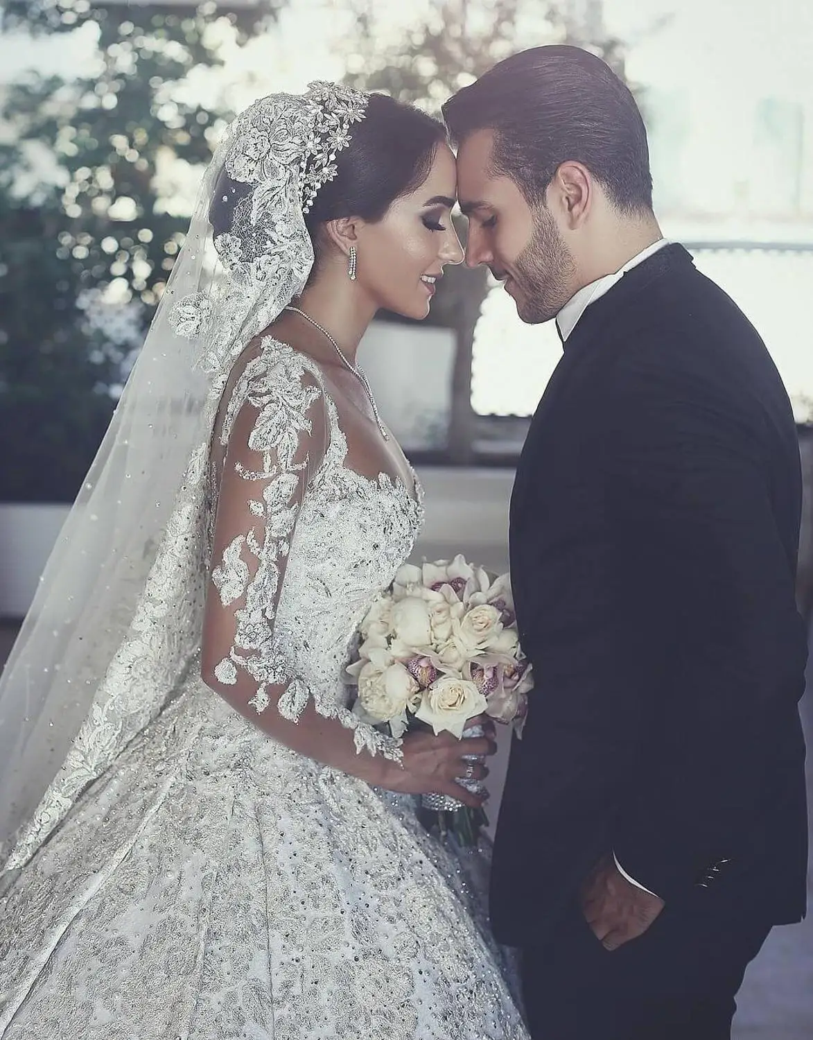 Luxury Beaded Muslim Wedding Dress Sexy Illusion Back Long Sleeve Ball Gown Bride Scoop Neck Vestido De Novia | Свадьбы и торжества