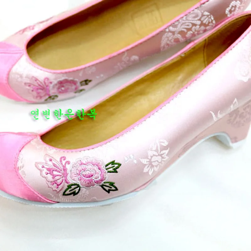 Новинка 2020 года Модная женская обувь на высоком каблуке 5 см Традиционная в