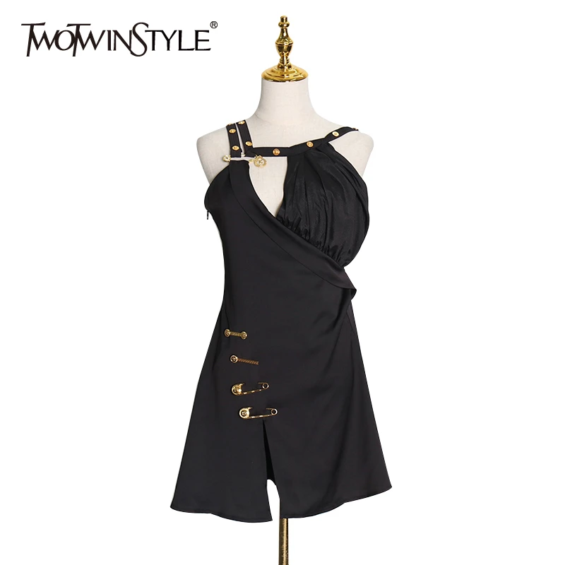 Женское платье с асимметричным воротником TWOTWINSTYLE черное трапеция без рукавов