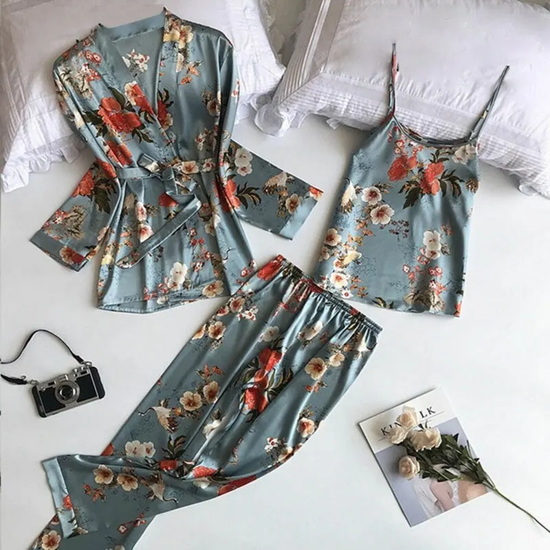 

New Fashion 3PCS Pajamas Set Sexy Flower Print Sleepwear Women Summer Fresh Pajamas For Women Deep V Robe Sleep Lounge