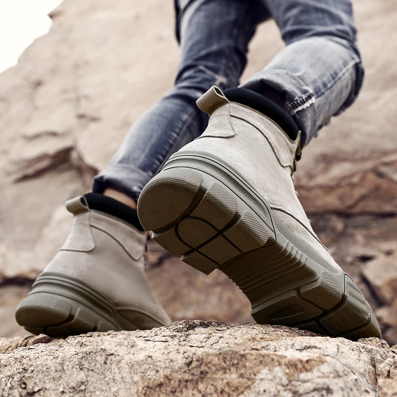 

Мужские повседневные кожаные кроссовки, повседневная обувь, мужские ботинки, Мужская черная обувь, горячая Распродажа, модные кожаные крос...