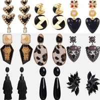 2021 new black resin crystal handmade earrings acrylic metal geometric pendant earrings fashion retro womens wedding party