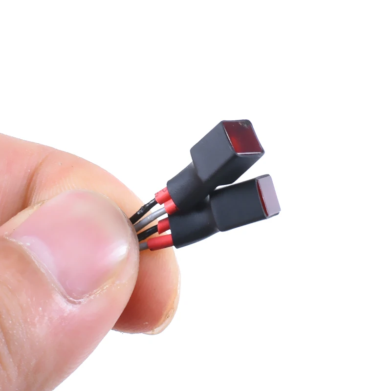 модель автомобиля квадратн