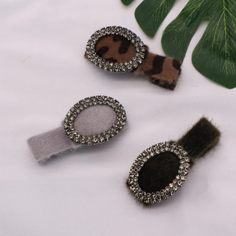 

Новинка 2020, яркий леопардовый принт, однотонный зажим для волос «Утконос»