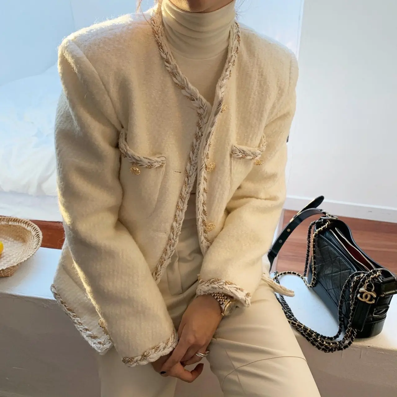 Женское корейское зимнее шерстяное толстое короткое пальто Элегантное