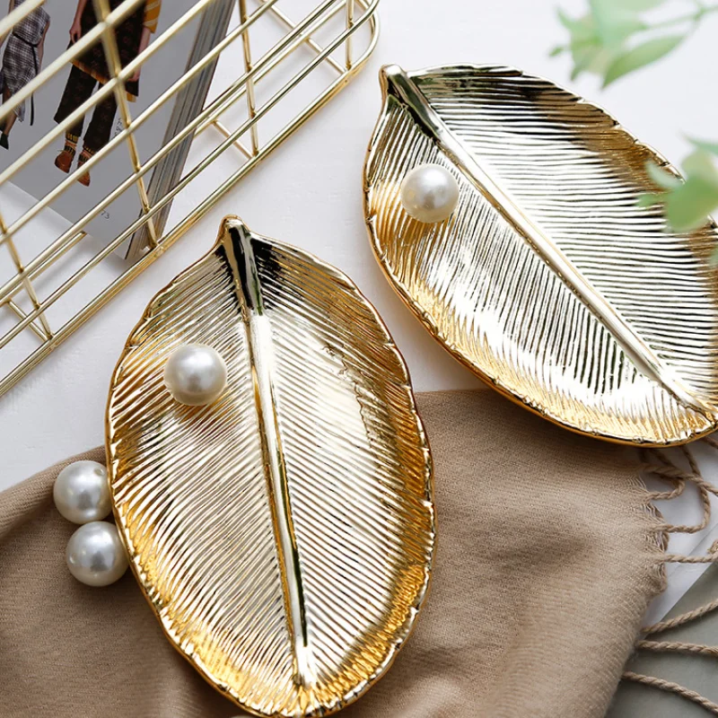 

Gloden Ceramic Leaves Plate Tree Leaf Jewelry Snacks Dessert Silver Storage Tray Rose Gold Ceramics Jewelry Enamel Trinket Dish