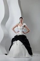 free shipping 2015 new design hot sale custom flowers bridal gown one shoulder white and black beading feathers wedding dress