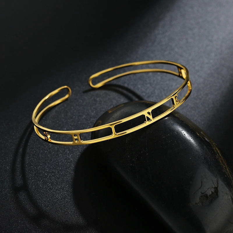 UZone полые пользовательские буквы имя браслеты из нержавеющей стали