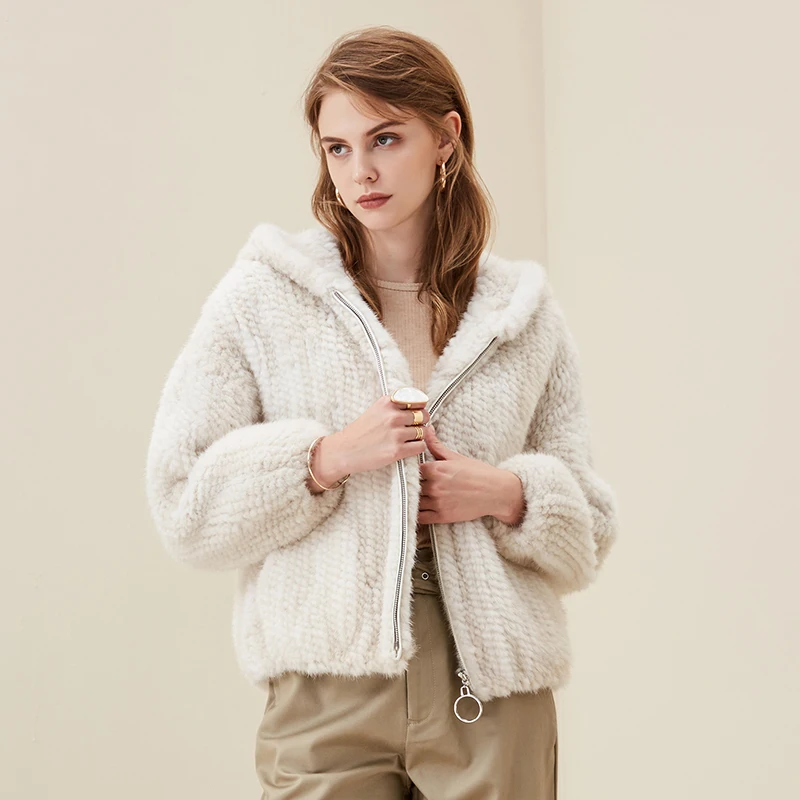 

Real Coat Female Knitted Mink Hooded 2020 Fashion Winter Coats Women Short Natural Fur Jacket A1818