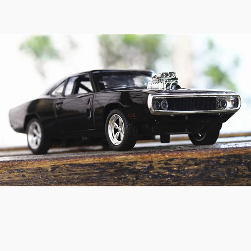 Модель зарядного устройства 1/32 масштабная модель автомобиля Dodge Furious Car сплав с