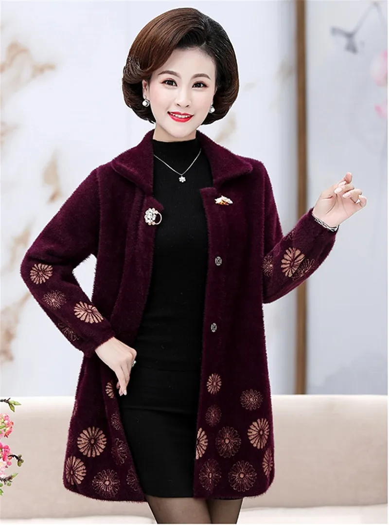 Autumn Winter Middle-aged Women Cashmere Sweater Jacket Large Size Women Imitation Water Velvet Coat 5XL High Quality W1419 - Цвет: purple