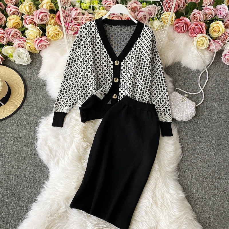 

2021 Womens spring fall Knit Sweater Set Women Two Piece Sets Knitted coat+ Hip Skirt Vintage Outfits Korean Clothes TZ663