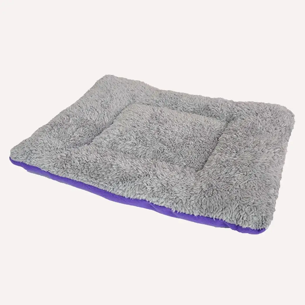 Одеяло для щенка мягкое практичное квадратная форма пэчворк зимнее сохраняющее