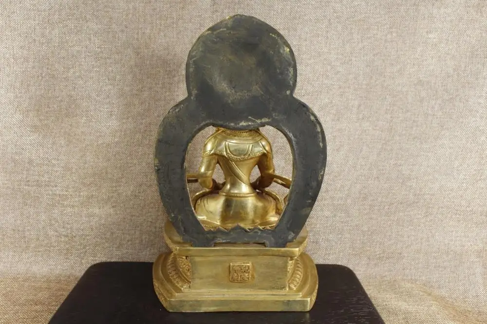 

wedding decoration Tibetan monasteries collect brass gilt Tibetan Buddhist statues Guanyin Bodhisattva with backlight