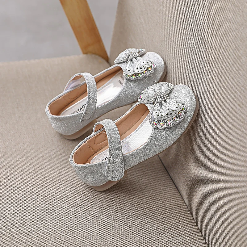 

Girls Princess Shoes Breathable Cute Children Casual Shoe Kids Dance Sandals Bling Bow-Knot Fashion Girls Dress Wedding Sneakers