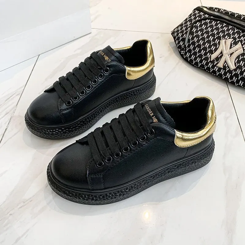 

Black White Flat Shoes Women 2021 Spring Fashion Luxury Gold Sneakers Designer Casual Lace Up Platform Vulcanize Shoes