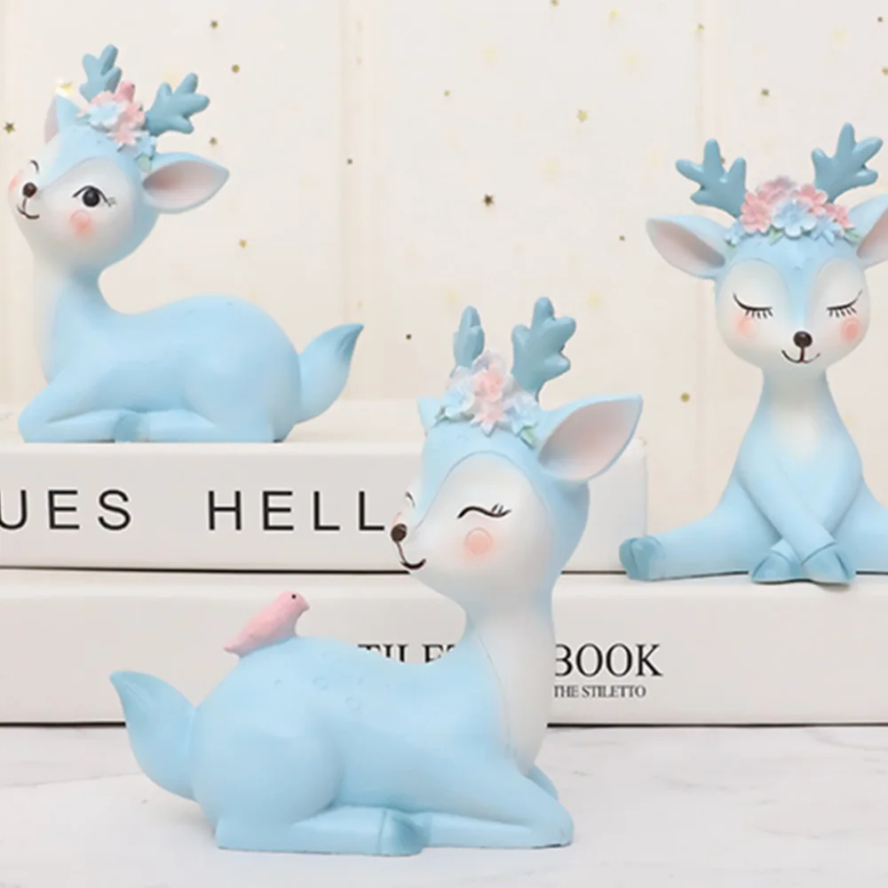 

4pcs Vivid Resin Deer Ornament Lovely Desktop Adornment Unique Craft for Home