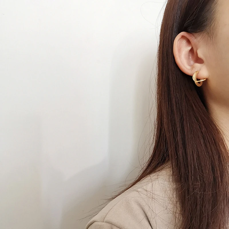 Матовые золотистые и Серебристые маленькие серьги ins в форме сердца для девочек